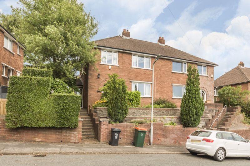 Upper Tennyson Road, Newport REF 00023127 3 bed semidetached house