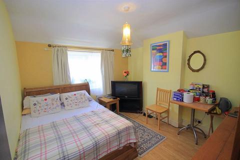 3 bedroom terraced house for sale - Hillbeck Way, Greenford