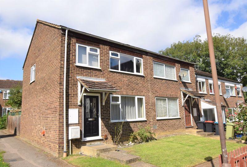 Hawkmoor Close, Eaglestone, Milton Keynes 3 bed end of terrace house