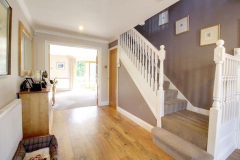 5 bedroom detached house for sale, Bacons Drive, Cuffley EN6