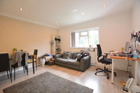 1 bedroom flat to rent, Eastbury Road, Watford