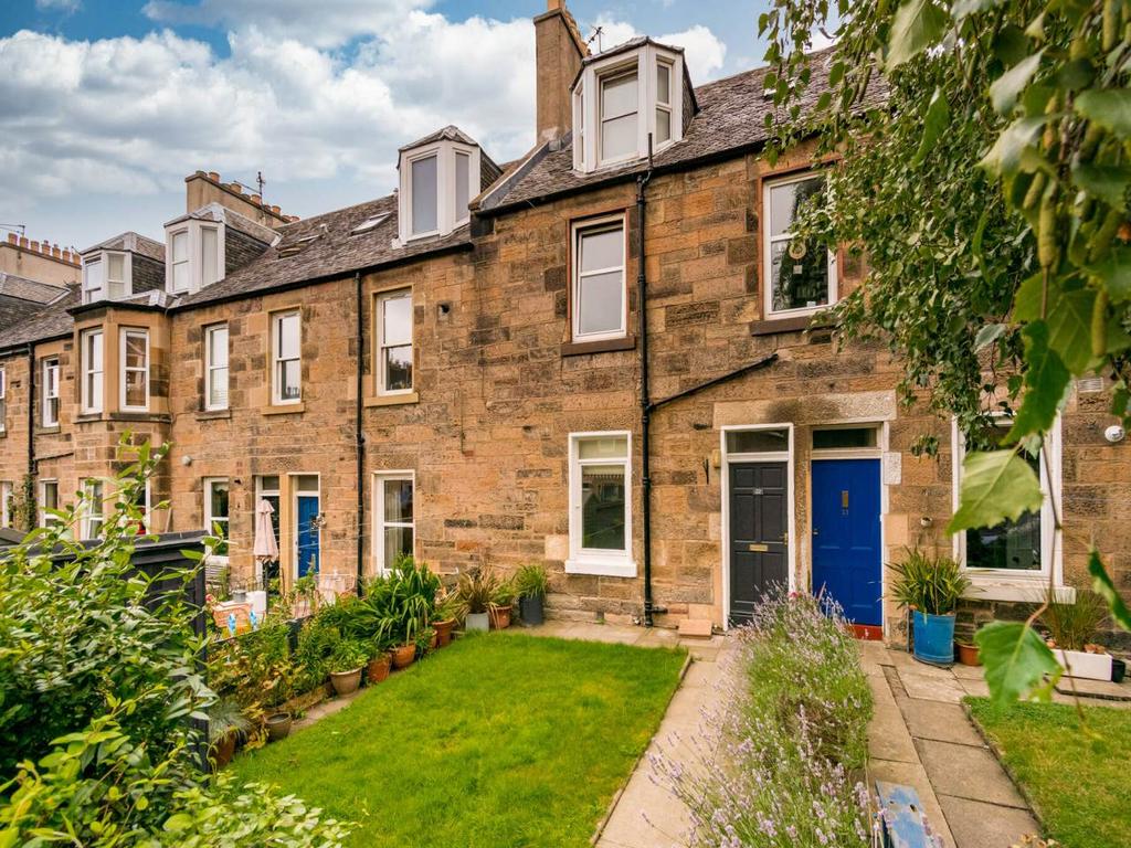 Primrose Terrace, Shandon, Edinburgh 2 bed flat £1,245 pcm (£287 pw)