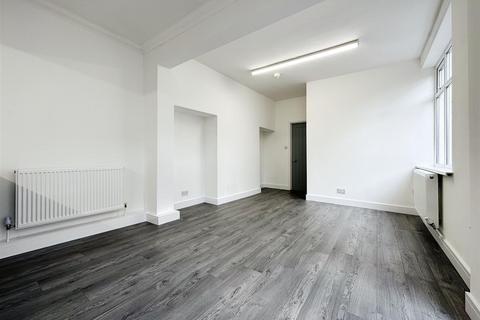 136 Boulevard, Hull, HU3 2UE