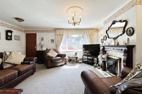 38 Highfield Close, Sutton On Hull, Hull, HU7 4UA