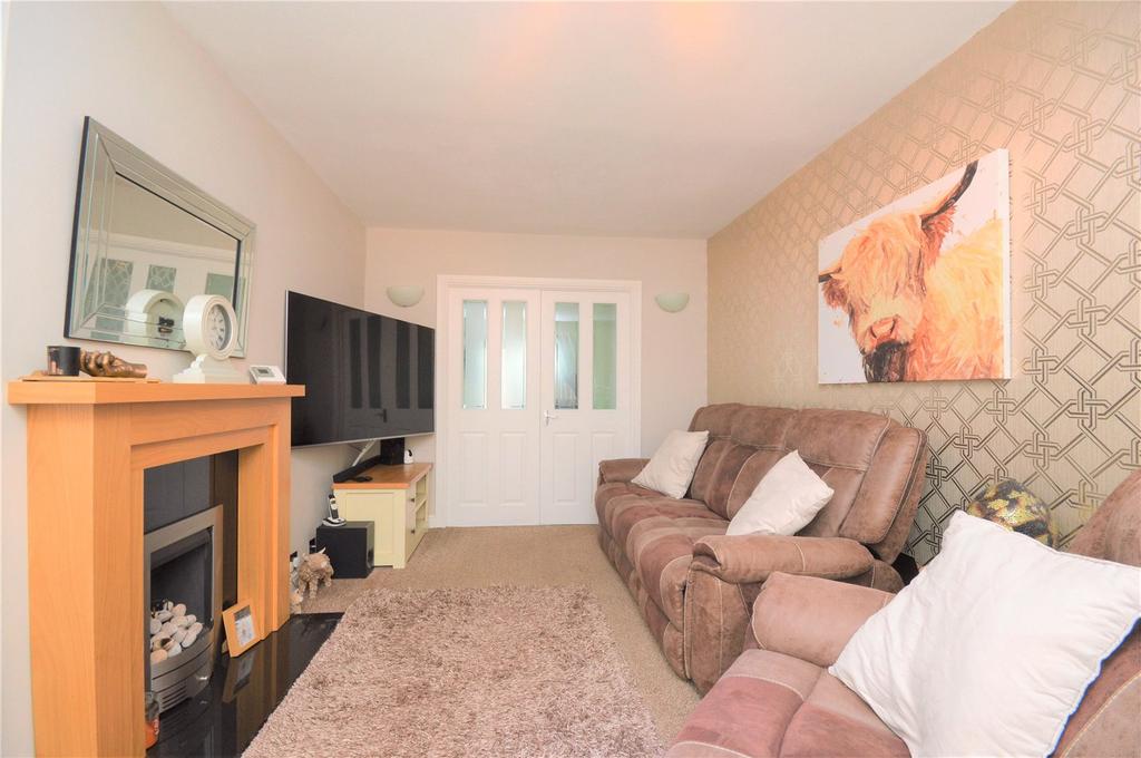 Elm Avenue, Kippax, Leeds, West... 2 bed semidetached house £215,000