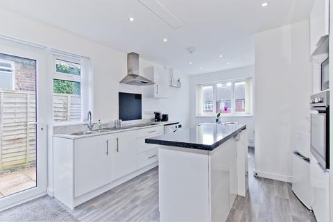 4 bedroom semi-detached house for sale, Morleys Road, Weald, Sevenoaks, TN14