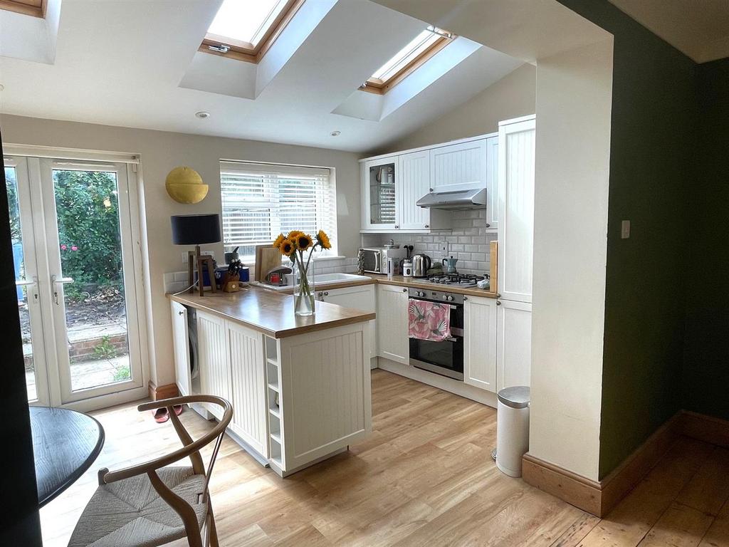 Kitchen.jpg