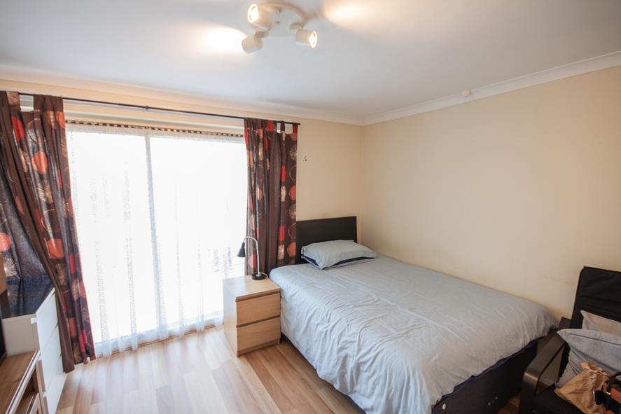 BEDROOM 2 (ground floor)