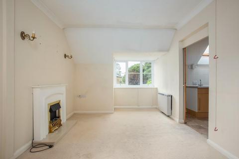 2 bedroom flat for sale - West Street, Wilton, Salisbury