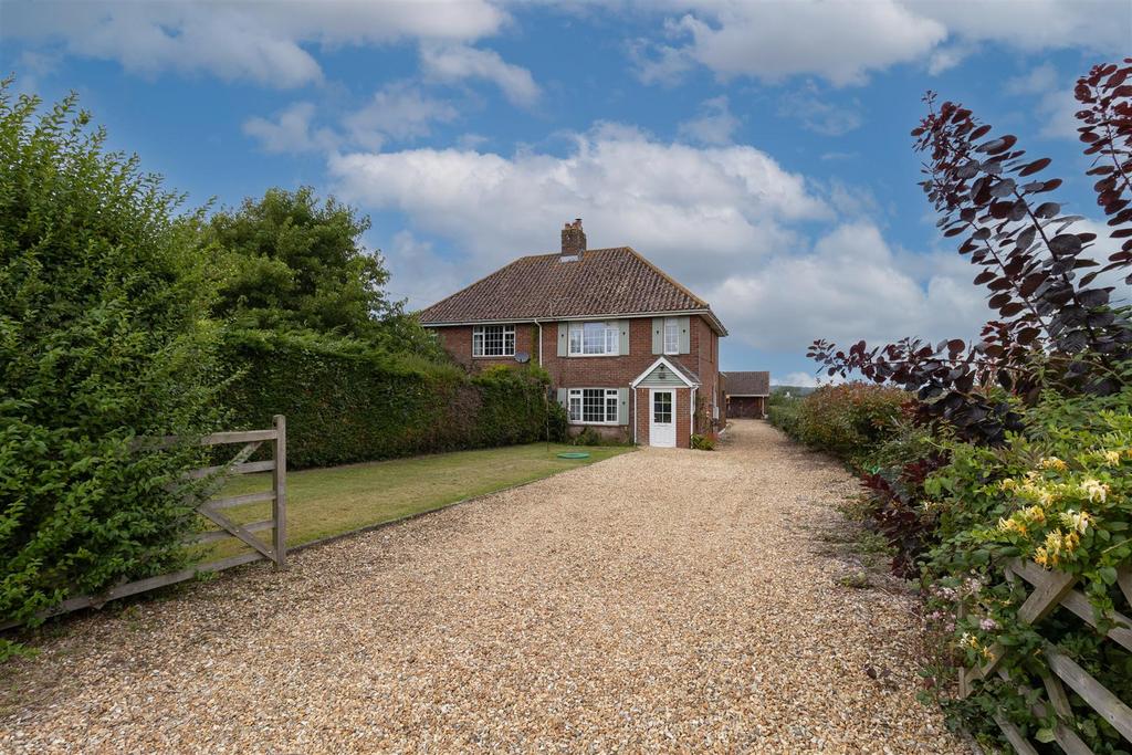 Newbridge, Isle Of Wight 2 bed semidetached house for sale £385,000