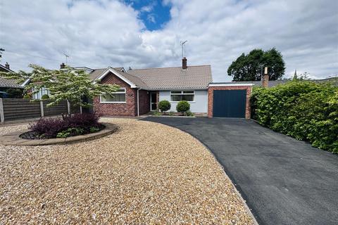 3 bedroom detached bungalow for sale, Halloughton Road, Southwell