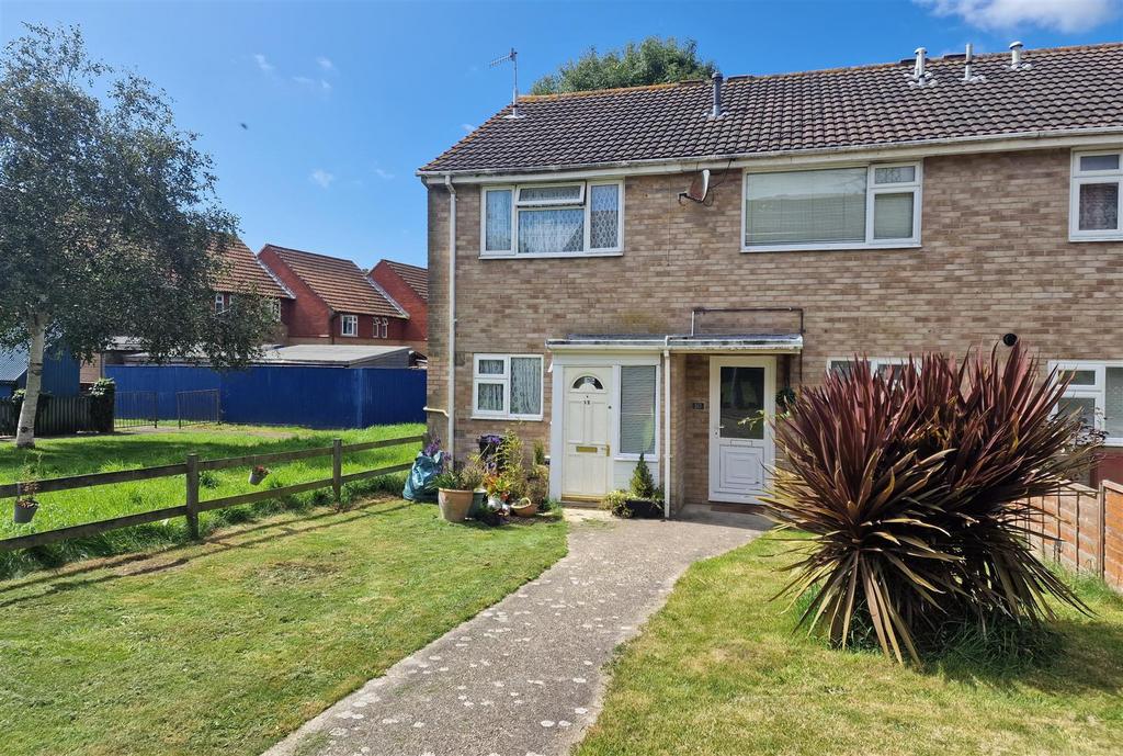 Camedown Close, Broadwey, Weymouth 2 bed end of terrace house £1,000 pcm (£231 pw)