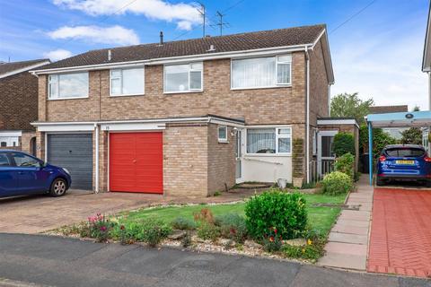 15 Berryfield Road, Evesham, WR11 2QD
