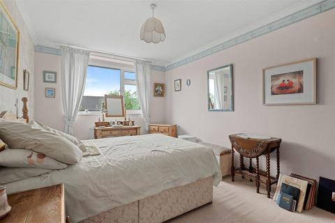 15 Berryfield Road, Evesham, WR11 2QD