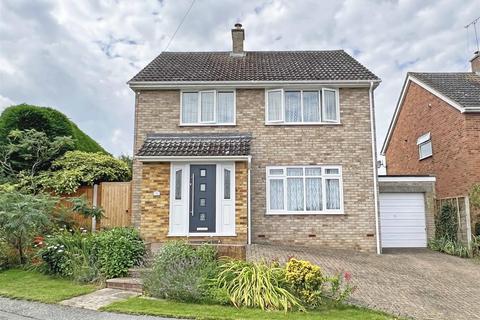 20 Brunwin Road, Rayne, Braintree, CM77 6BU