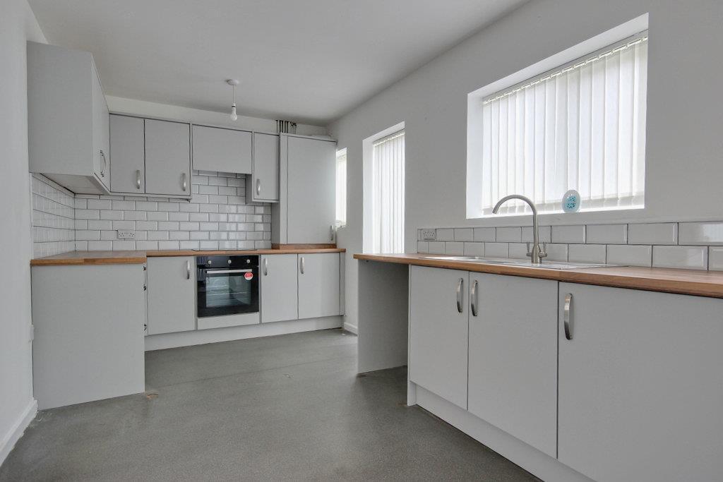 Dent Road, Hull 2 bed terraced house for sale £135,000