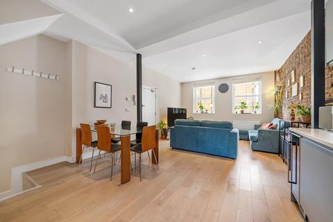 Flat B, 119 Railton Road, London, SE24 0LR
