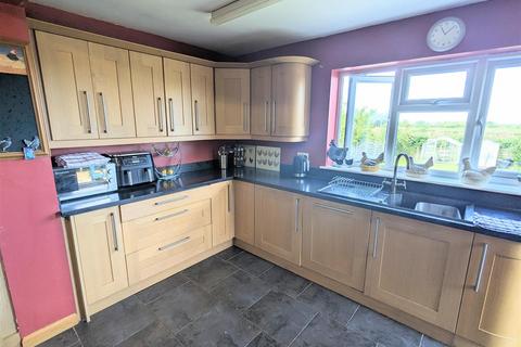 3 bedroom detached house for sale, Chapel Lane, Hose, Melton Mowbray