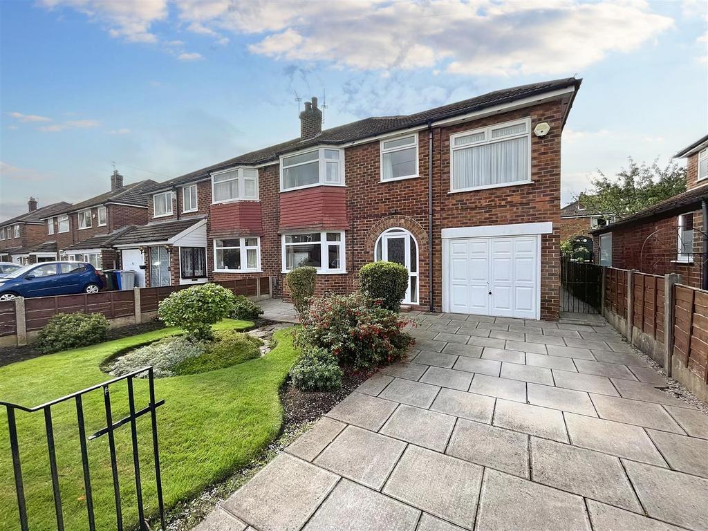 Buckfast Road, Sale 5 bed semidetached house for sale £475,000