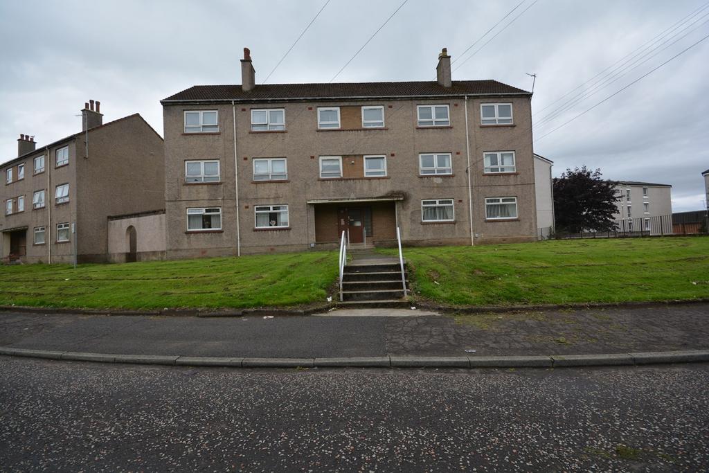 Robertson Place, Kilmarnock, KA1 1 bed ground floor flat £38,500