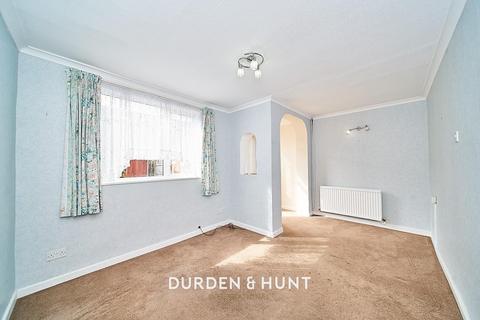 5 Passfield Drive, London, E14 6QJ