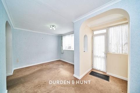 5 Passfield Drive, London, E14 6QJ