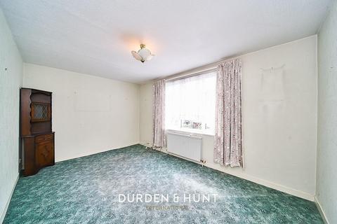 5 Passfield Drive, London, E14 6QJ