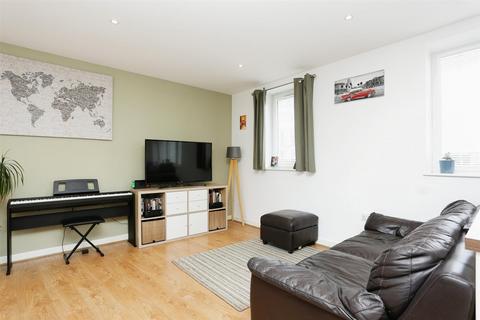 3 bedroom apartment for sale, Deering House, Ottley Drive, London SE3