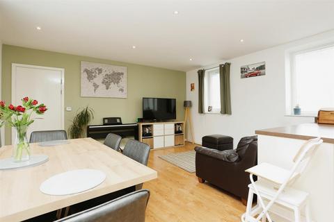 3 bedroom apartment for sale, Deering House, Ottley Drive, London SE3