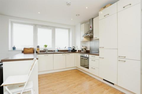 3 bedroom apartment for sale, Deering House, Ottley Drive, London SE3