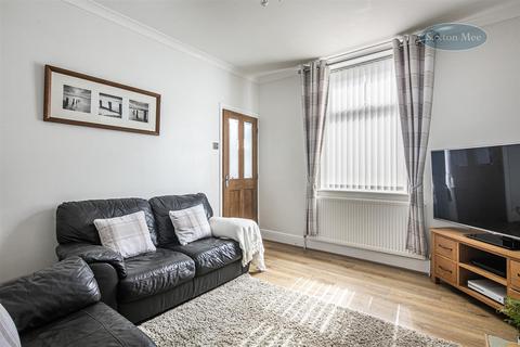 138 Bell Hagg Road, Sheffield, S6 5DB