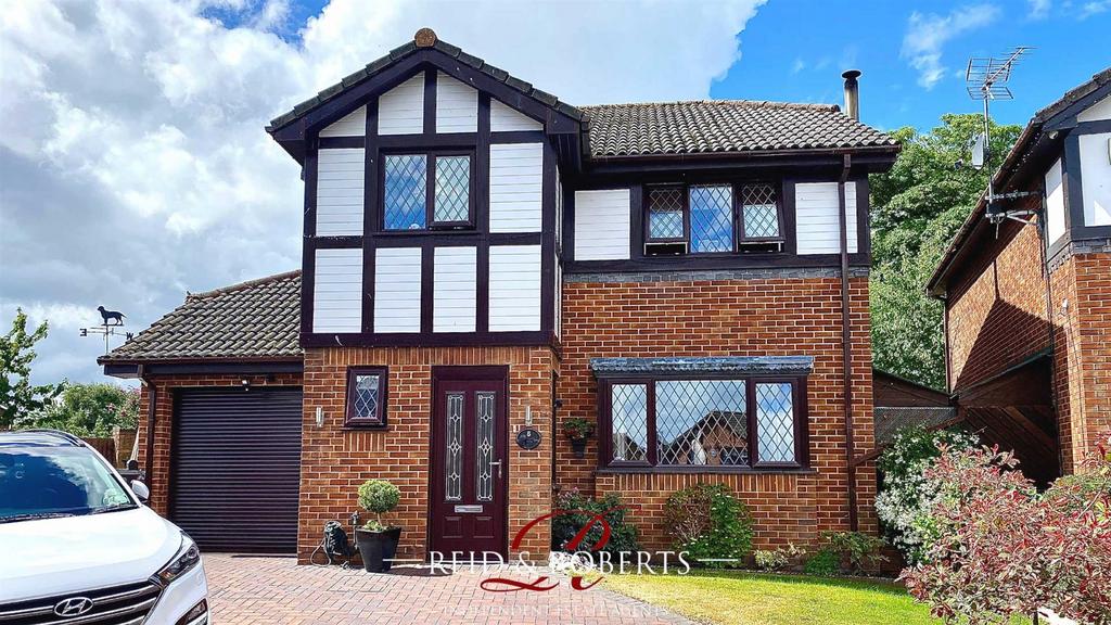 Canol Y Bryn, Bryn Y Baal 4 bed detached house for sale £375,000