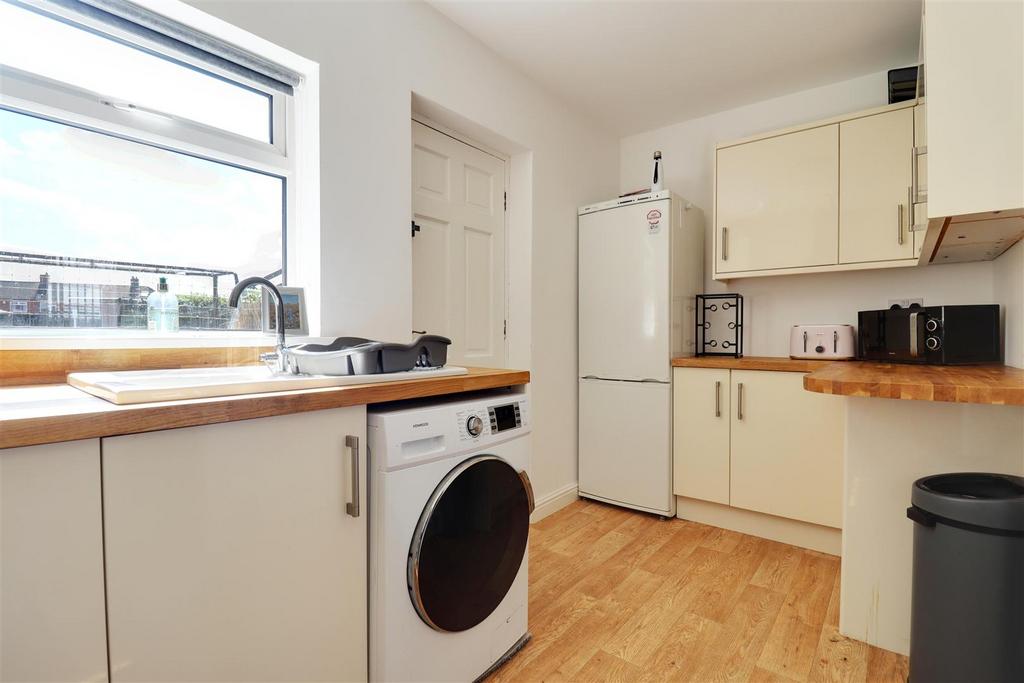 Worcester Road, Hull 2 bed terraced house for sale £115,000