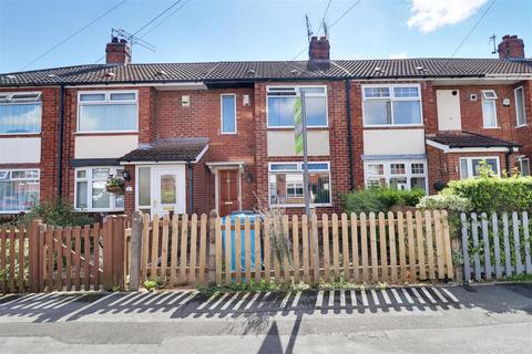 2 bedroom terraced house for sale, Worcester Road, Hull