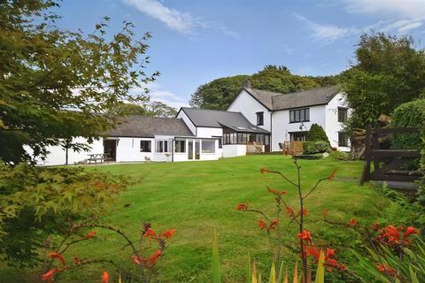 7 bedroom property with land for sale - Blaenffos, Boncath