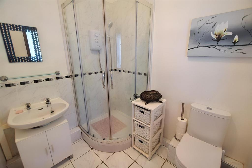 Annexe Bathroom (En-suite)