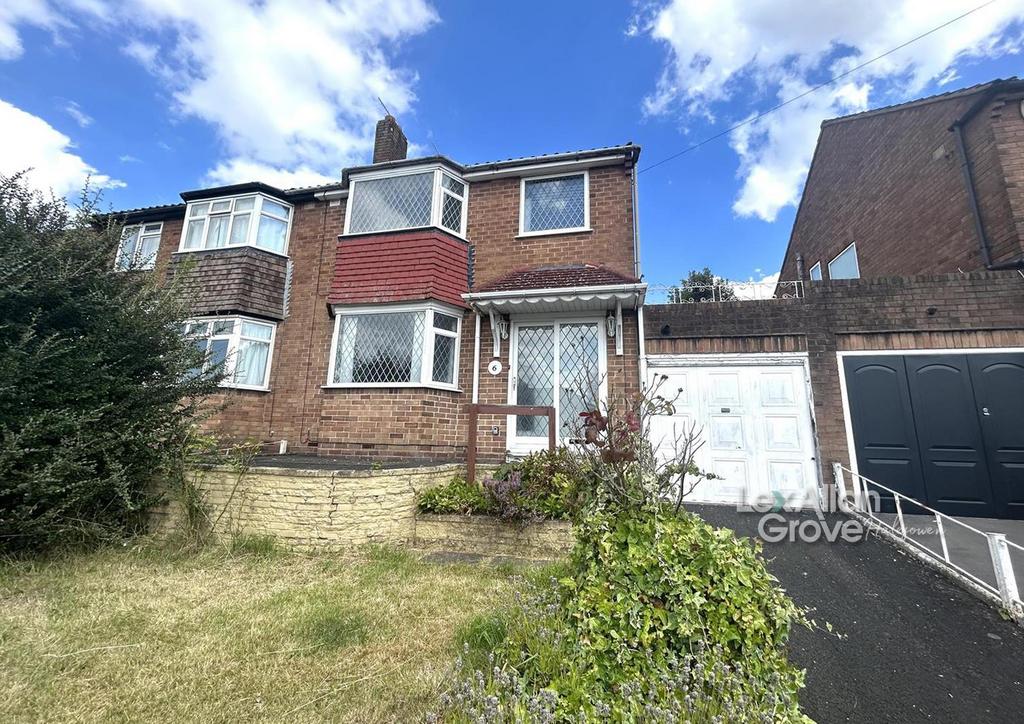 Highmoor Road, Rowley Regis 3 bed semidetached house for sale £210,000