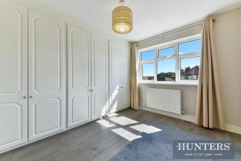 84 Arnold Crescent, Isleworth, TW7 7NU