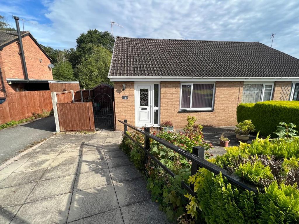 Horsley Close, Linacre Woods, Chesterfield, S40 4XD 2 bed semidetached
