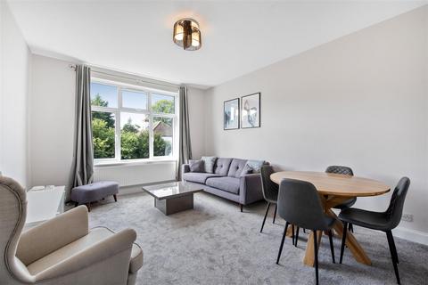 2 bedroom apartment to rent, The Avenue, Ascot