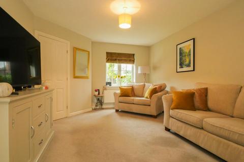 27 Cornstone Fold, Leeds, LS12 5SX