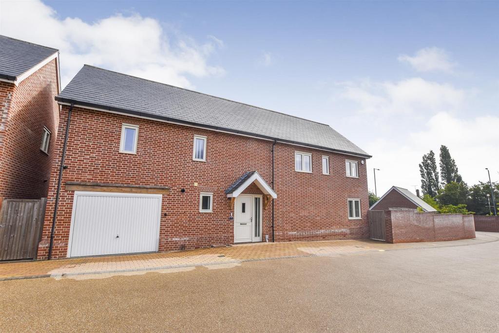 Wycke Court, Maldon 4 bed detached house for sale £815,000