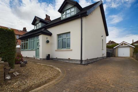 4 bedroom detached house for sale - Longlands Crescent, Heysham, Morecambe