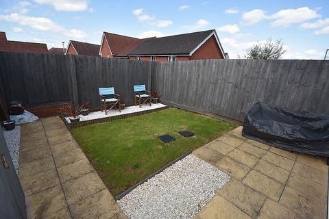 3 bedroom semi-detached house for sale - Younghayes Road, Cranbrook, Exeter, EX5
