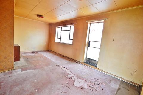 20 Belmont, Slough, SL2 1SU