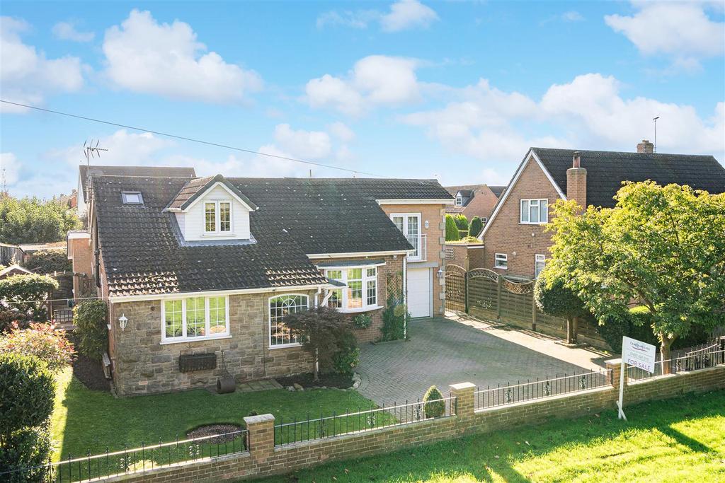 St. Johns Walk, Kirby Hill, Boroughbridge, York 3 bed detached house