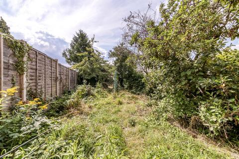 5 Carshalton Road, Mitcham, CR4 4HG