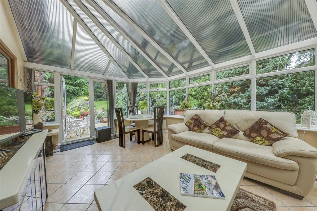 Cm2a0597-cm2a0601 2.jpg