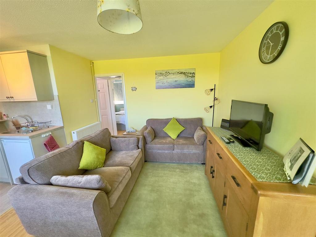 Seating Area.jpg