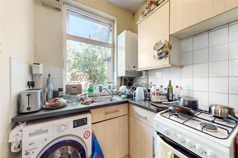 3 bedroom flat to rent, The Drive, Longstone Avenue, Willesden Junction, London